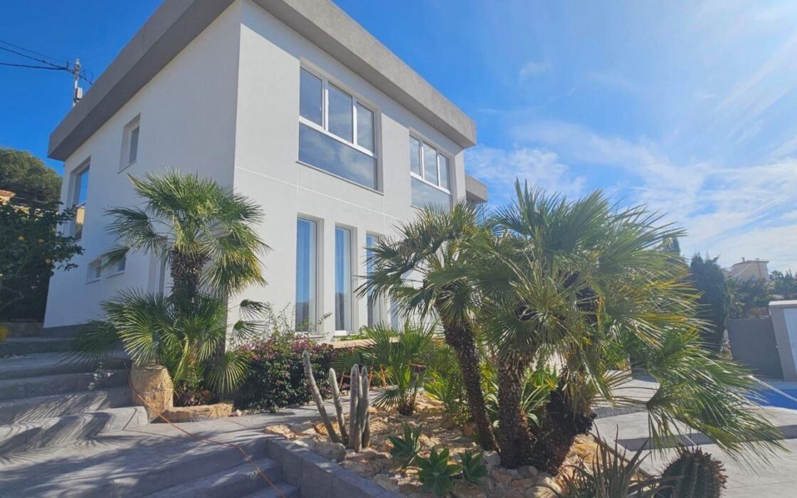 Вілла з 4 спальнями в Кальпе біля моря з панорамним видом