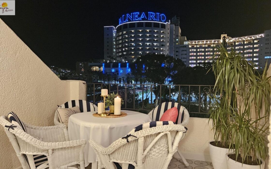 Дуплекс с террасой и видом на море в Оропесе-дель-Мар 68 кв.м