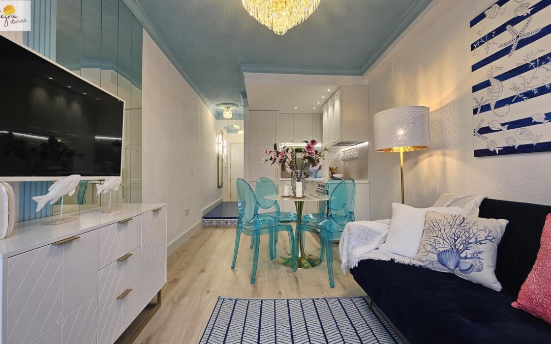 Дуплекс с террасой и видом на море в Оропесе-дель-Мар 68 кв.м