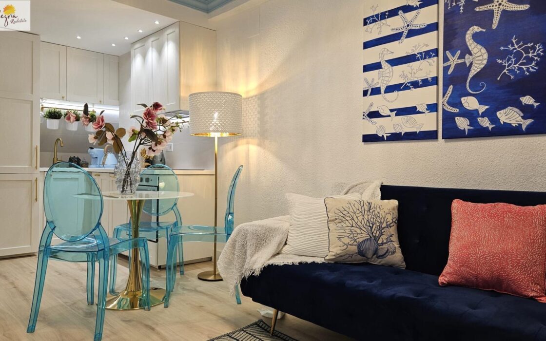 Дуплекс с террасой и видом на море в Оропесе-дель-Мар 68 кв.м