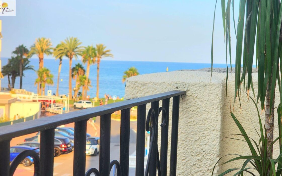 Дуплекс с террасой и видом на море в Оропесе-дель-Мар 68 кв.м