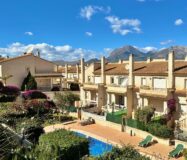 Таунхаус в Альбире 306 кв.м с садом в 15 минутах от пляжа