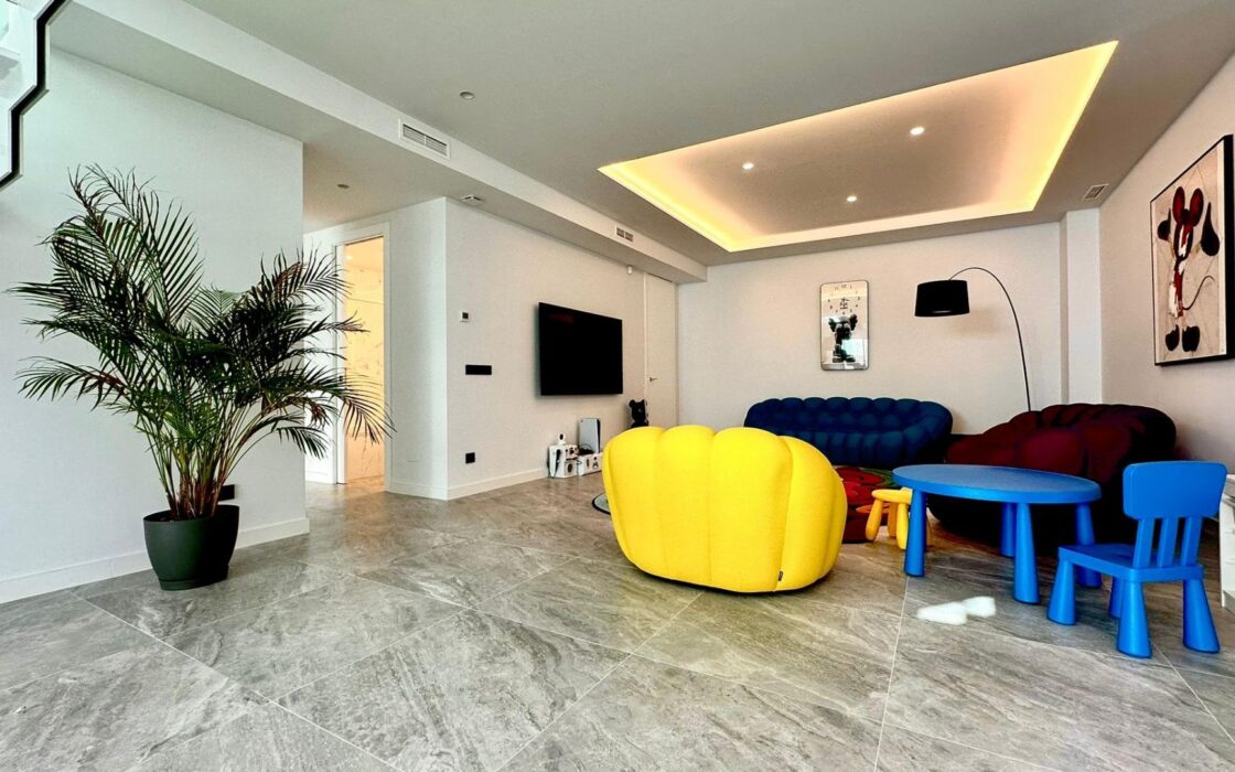 Люкс Вілла в Бенідорі з Панорамним Видом на Море 218 кв.м