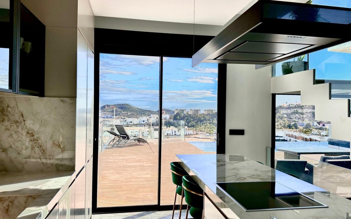 Люкс Вілла в Бенідорі з Панорамним Видом на Море 218 кв.м