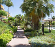 Квартира в Михасі з терасою та видом на море 80 кв.м