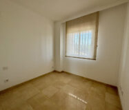 Квартира в Михасі з терасою та видом на море 80 кв.м