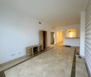 Квартира в Михасі з терасою та видом на море 80 кв.м