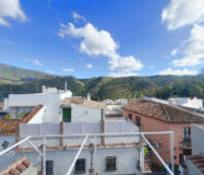 Просторна квартира в Бенахависі з панорамним видом 124 кв.м