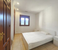 Просторна квартира в Бенахависі з панорамним видом 124 кв.м