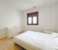 Просторна квартира в Бенахависі з панорамним видом 124 кв.м