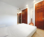 Просторна квартира в Бенахависі з панорамним видом 124 кв.м