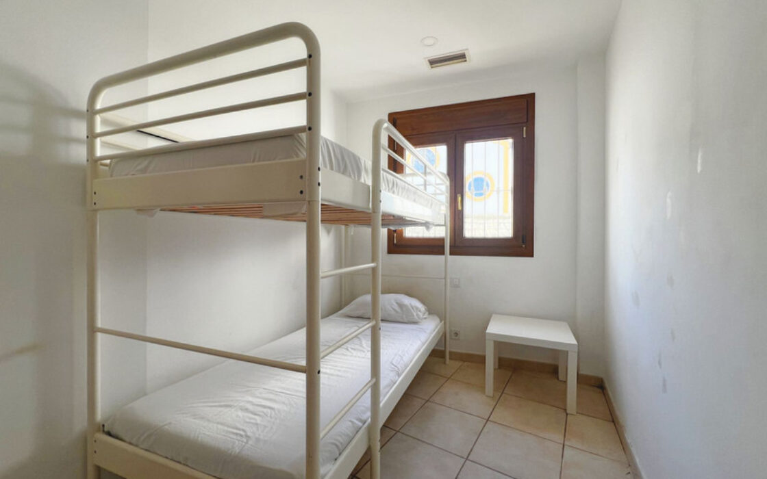 Просторна квартира в Бенахависі з панорамним видом 124 кв.м