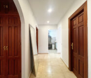 Просторна квартира в Бенахависі з панорамним видом 124 кв.м