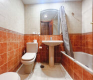 Просторна квартира в Бенахависі з панорамним видом 124 кв.м