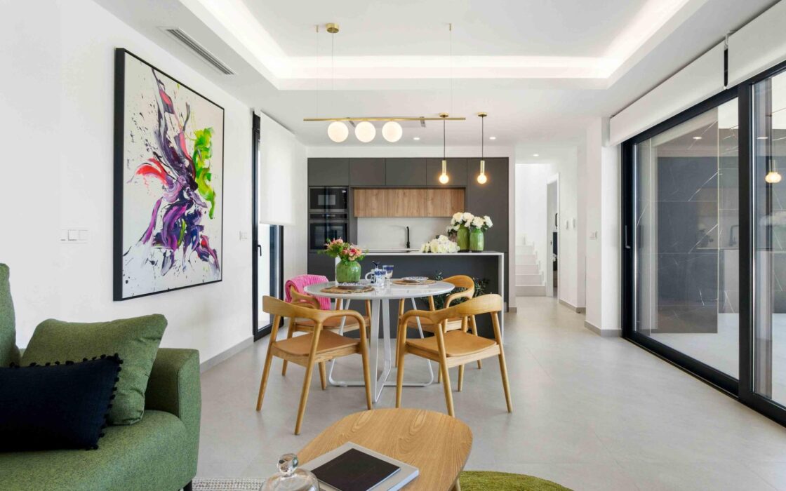 Виллы с террасой в Рохалесе, 140 кв.м – новострой у моря