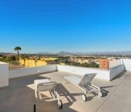 Виллы с террасой в Рохалесе, 140 кв.м – новострой у моря