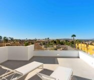 Виллы с террасой в Рохалесе, 140 кв.м – новострой у моря