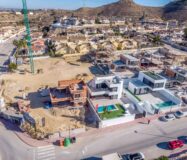 Виллы с террасой в Рохалесе, 140 кв.м – новострой у моря