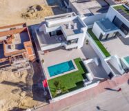 Виллы с террасой в Рохалесе, 140 кв.м – новострой у моря