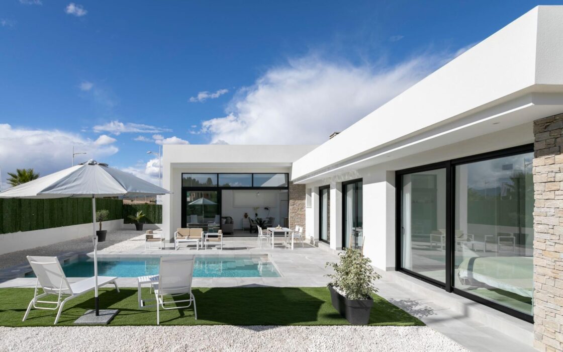 Вілла з басейном у Каласпарра, 3 спальні, 117 кв.м.