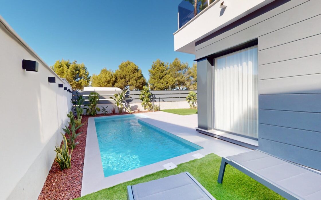 Вилла в Сан-Хавьере 180 кв.м з басейном та терасою