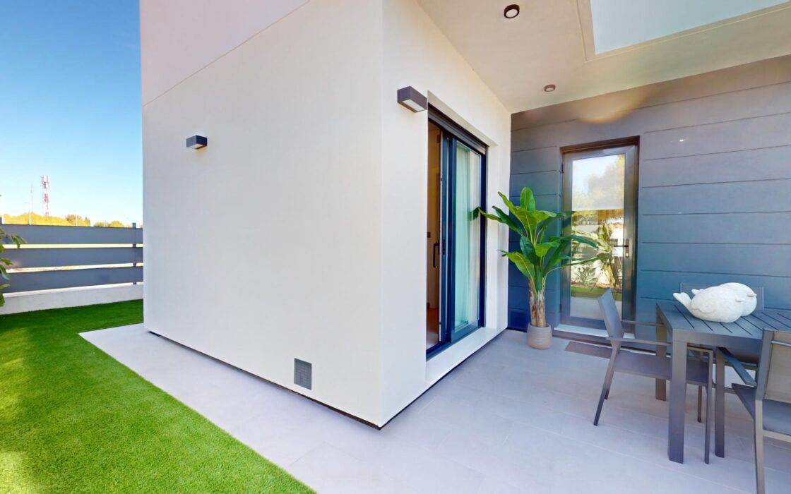 Вилла в Сан-Хавьере 180 кв.м з басейном та терасою