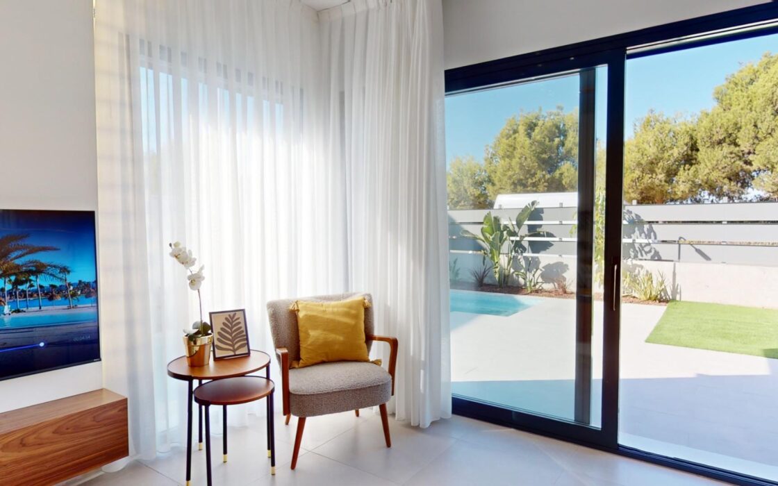 Вилла в Сан-Хавьере 180 кв.м з басейном та терасою