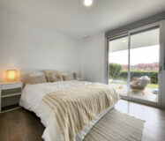 Апартаменти в Естепоні з терасою, 174 кв.м, 1 кімната