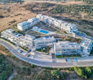 Апартаменти в Естепоні з терасою, 174 кв.м, 1 кімната