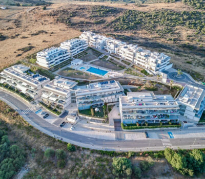 Апартаменти в Естепоні з терасою, 174 кв.м, 1 кімната