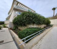 Апартаменти в Естепоні з терасою, 174 кв.м, 1 кімната