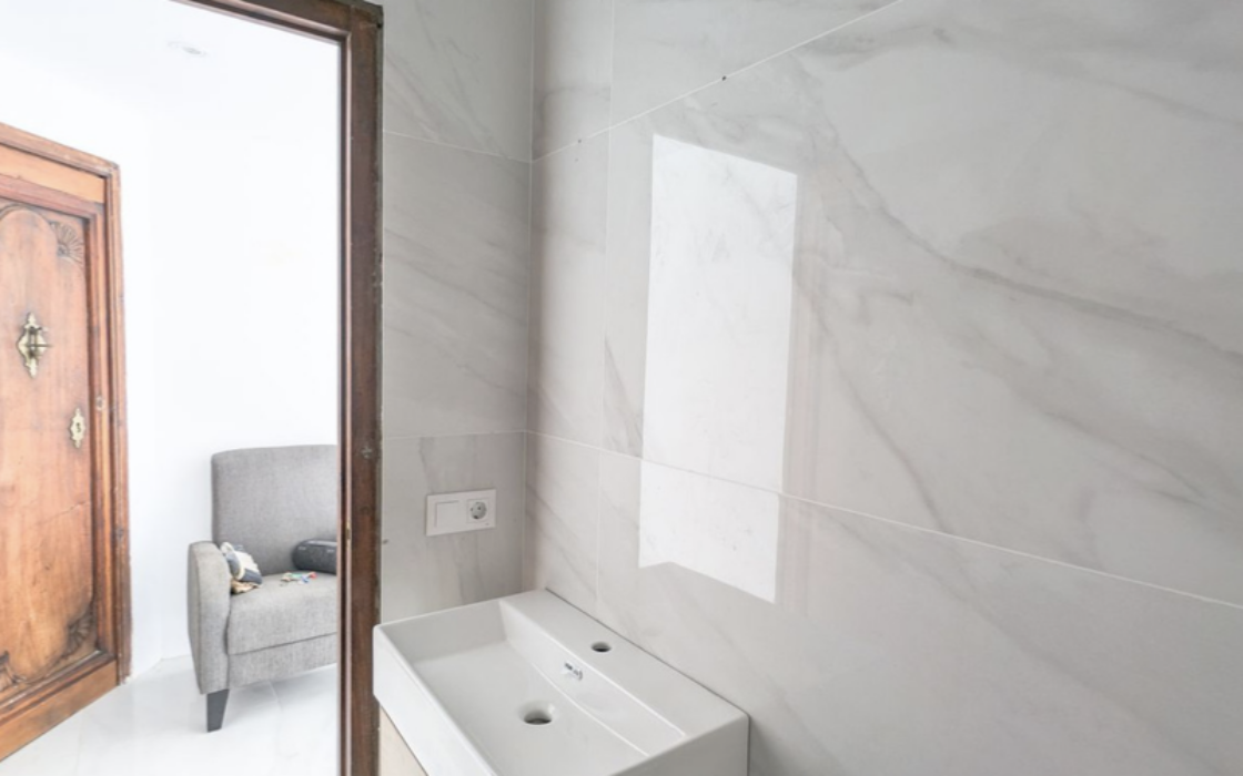 Затишна квартира в Бенаавис з терасою та панорамним видом