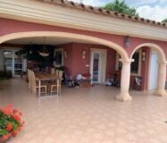 Тиха вілла в Альтеа біля моря з терасою та басейном