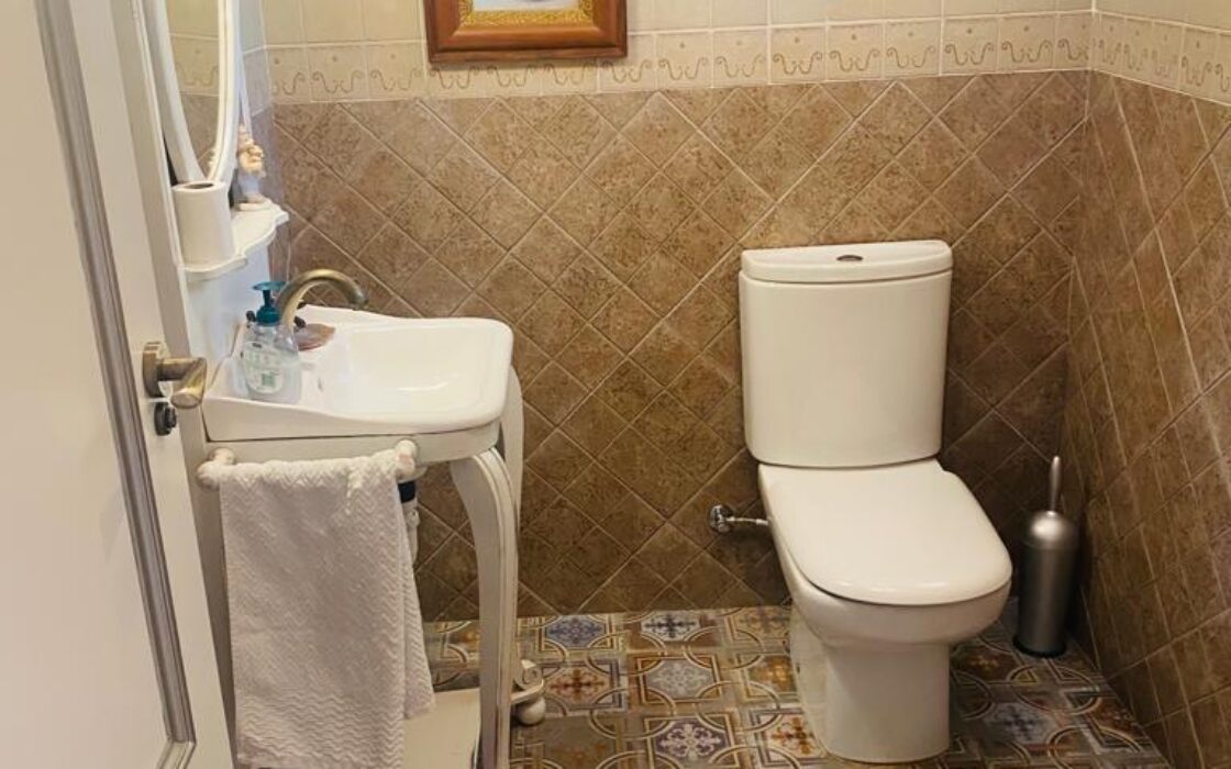 Тиха вілла в Альтеа біля моря з терасою та басейном