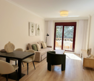 Чарівна 2-кімнатна квартира в Ель Параісо з терасою