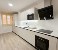 Чарівна 2-кімнатна квартира в Ель Параісо з терасою