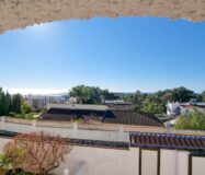 Простора вілла з видом на море в Морайрі 380 кв.м