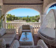 Простора вілла з видом на море в Морайрі 380 кв.м