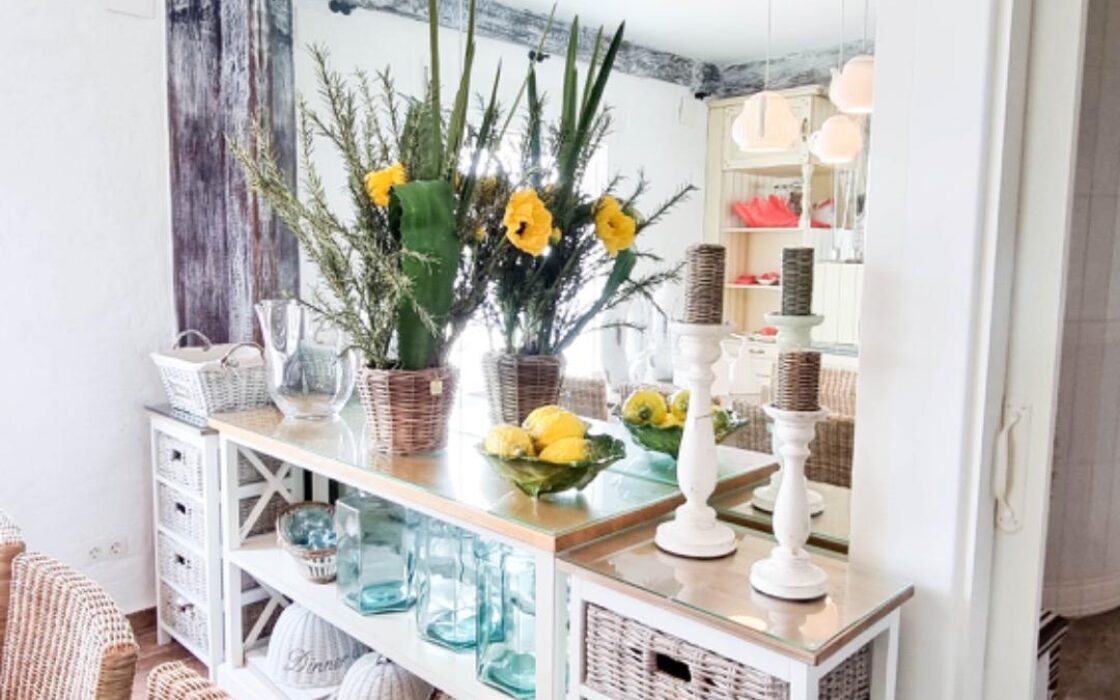 Простора вілла з видом на море в Морайрі 380 кв.м