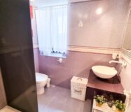 Простора вілла з видом на море в Морайрі 380 кв.м