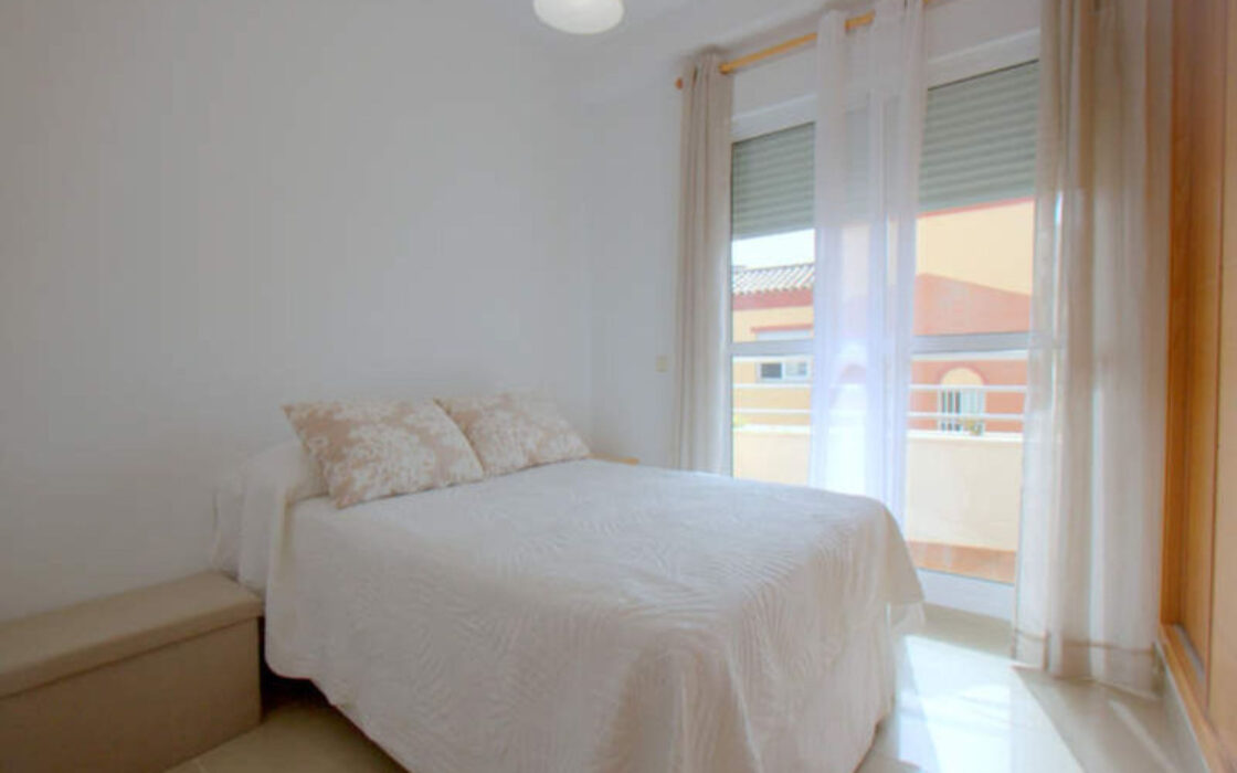 Просторная Квартира  в Сабинильяс у моря с террасой 78 кв.м