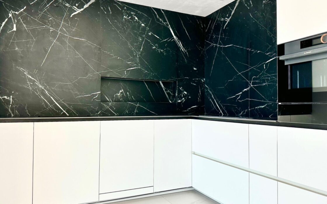 Стильна вілла в Альтеа Хіллс з видом на море 350 кв.м