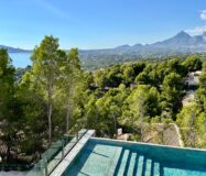 Стильна вілла в Альтеа Хіллс з видом на море 350 кв.м