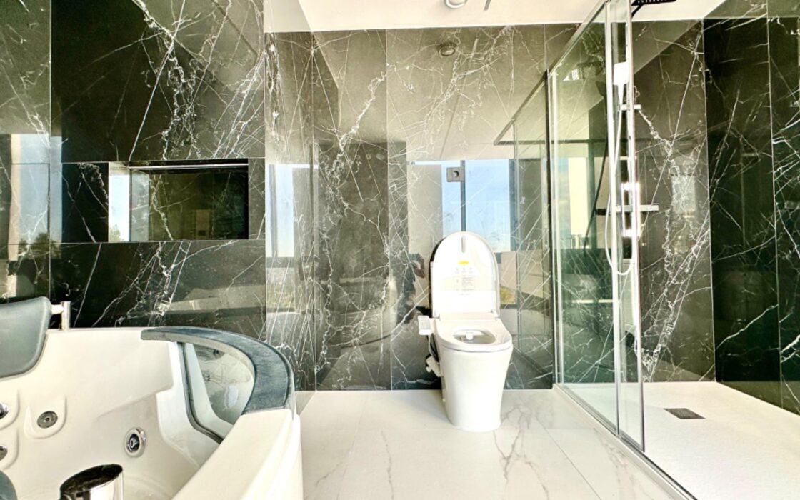 Стильна вілла в Альтеа Хіллс з видом на море 350 кв.м