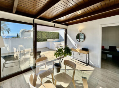 Квартира з терасою в Естепоні 92 кв.м 3 кімнати