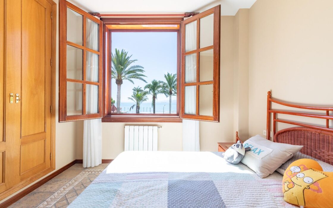 Роскошная вилла у моря в Кульере, 640 кв.м, 6 спален