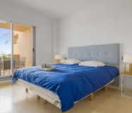 Квартира з терасою в Естепоні, 117 кв.м, 4 кімнати