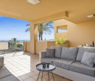 Квартира з терасою в Естепоні, 117 кв.м, 4 кімнати