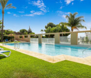 Квартира з терасою в Естепоні, 117 кв.м, 4 кімнати