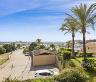 Квартира з терасою в Естепоні, 117 кв.м, 4 кімнати